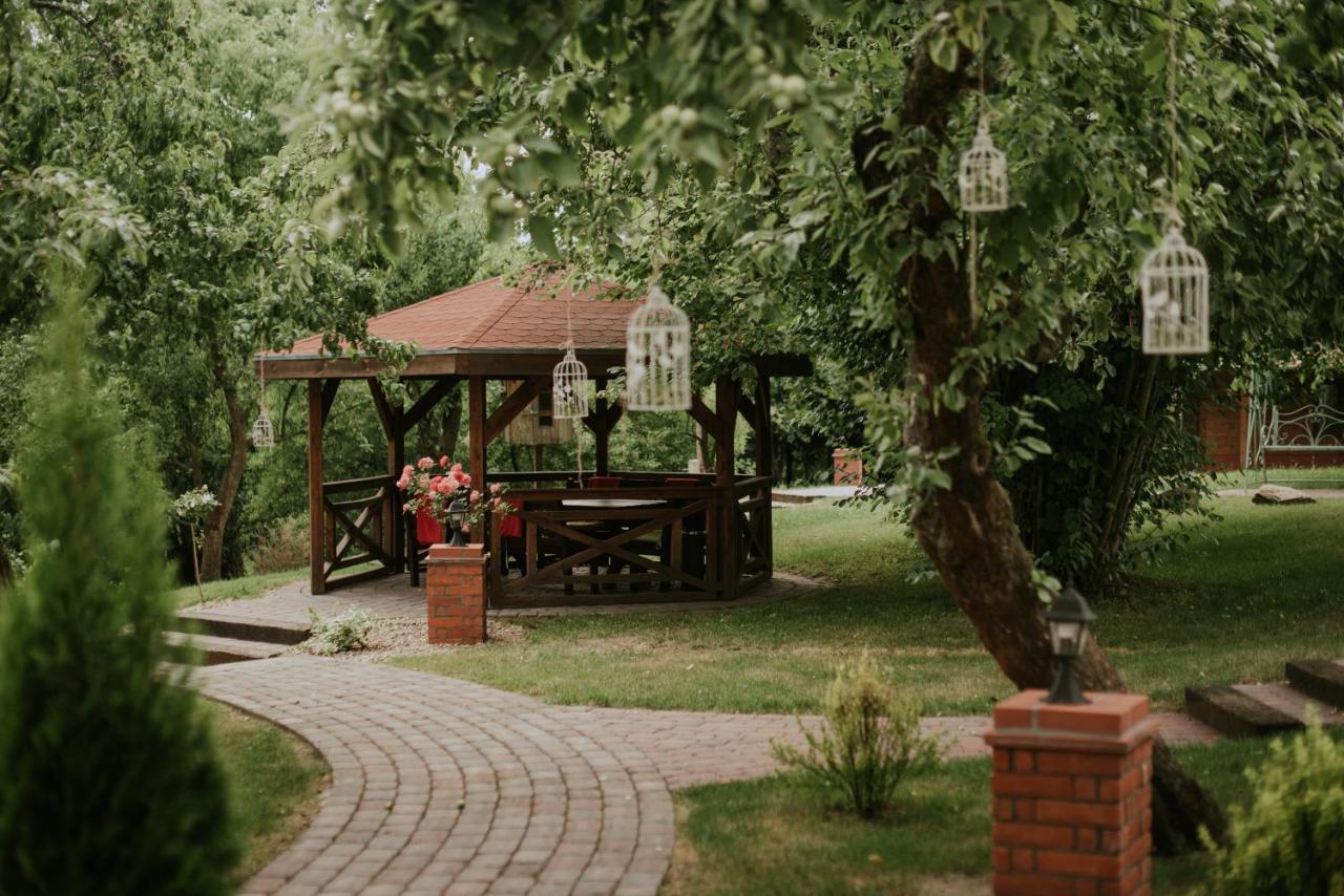 Villa Stary Mlyn W Brzeznicy à Brzeznica  Extérieur photo