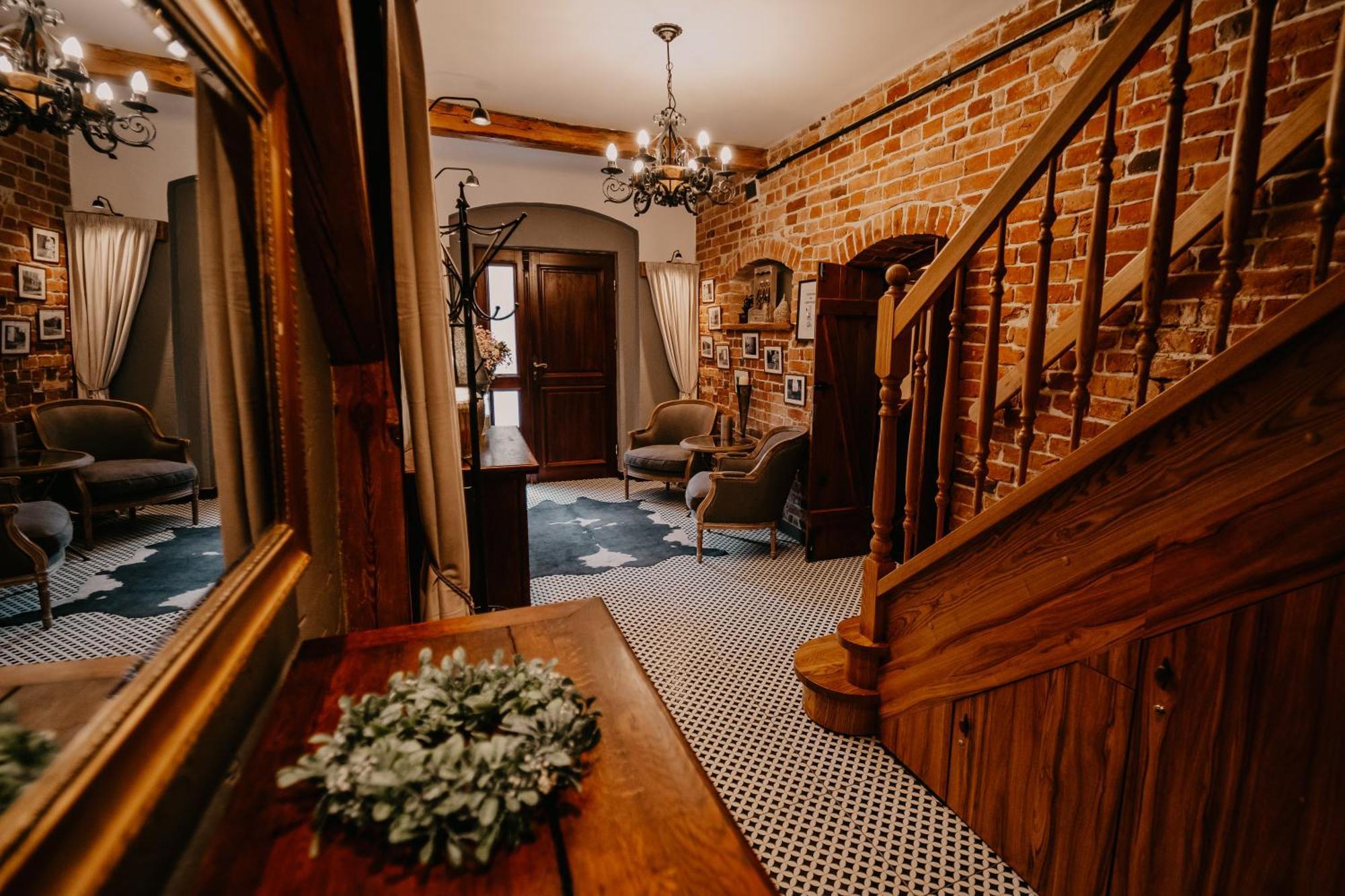 Villa Stary Mlyn W Brzeznicy à Brzeznica  Extérieur photo