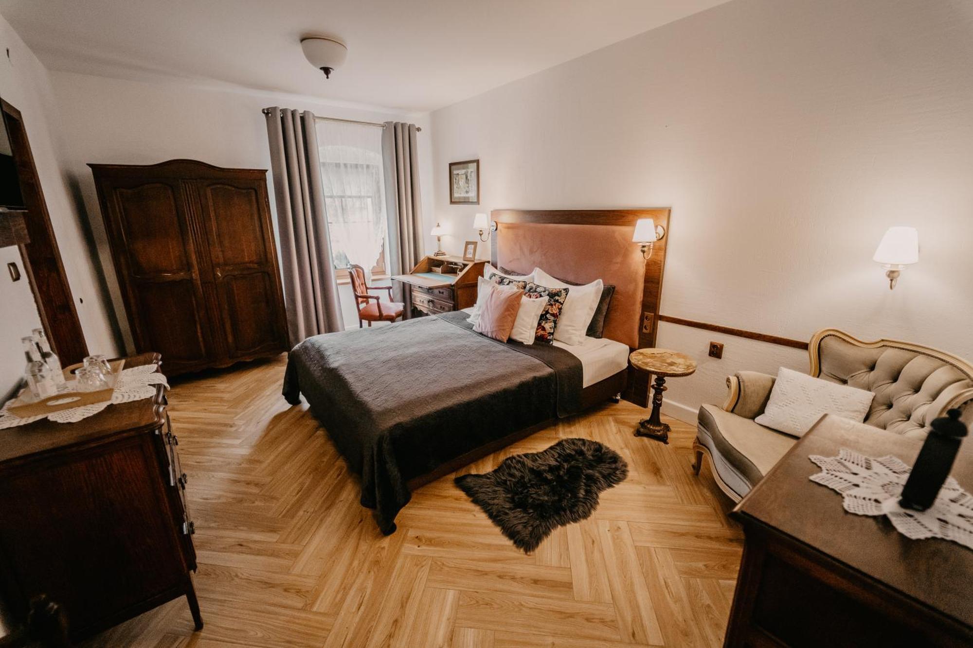Villa Stary Mlyn W Brzeznicy à Brzeznica  Extérieur photo